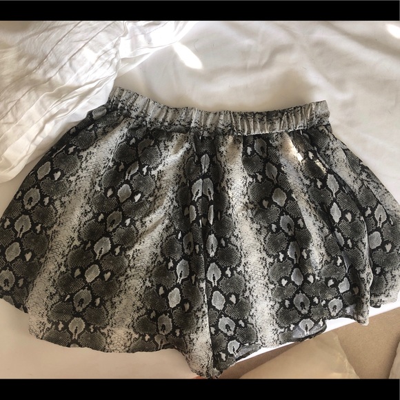 Show Me Your MuMu Pants - Show me your mumu carlos swing shorts